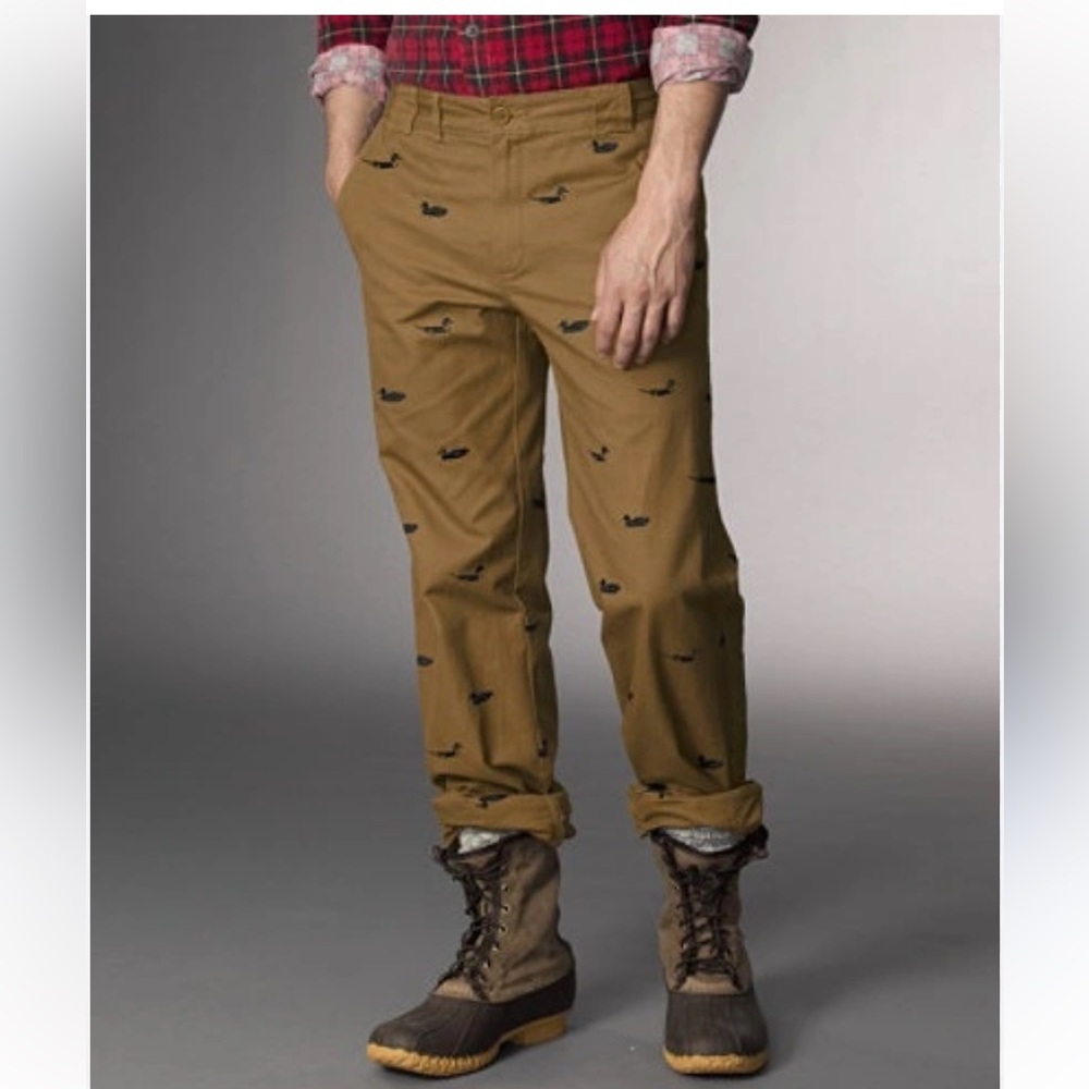 L.L. Bean Cognac Brown Chinos Pants w Ducks Embroidery Size 35 34 RARE FIND!